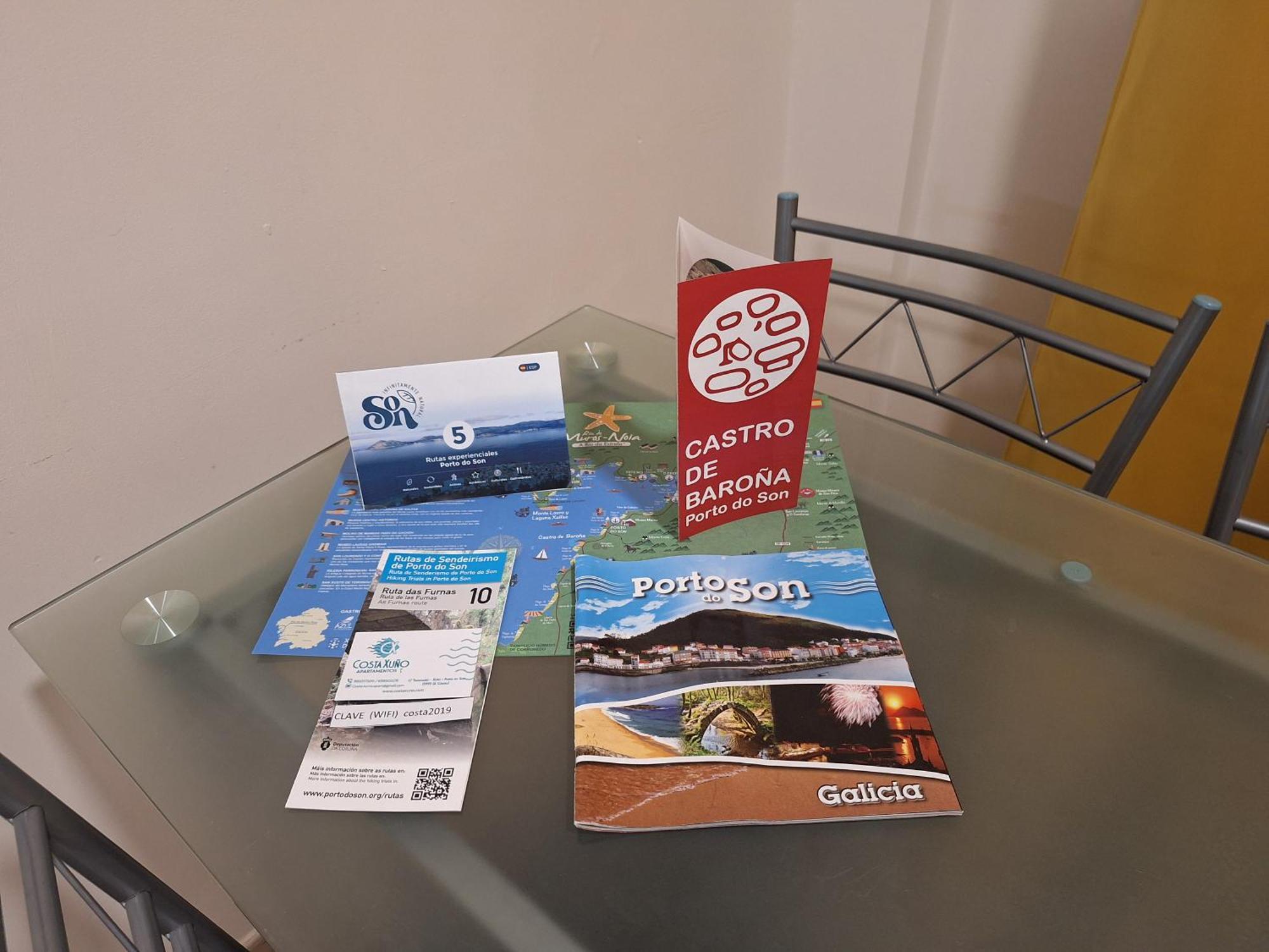 Apartamentos Costa Xuno Porto do Son Esterno foto